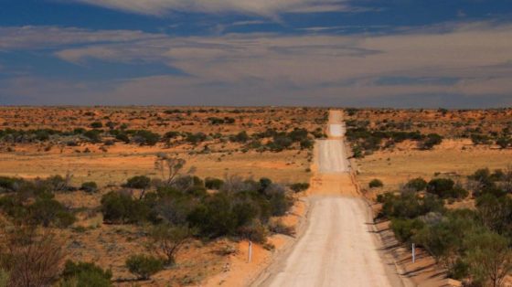 Australian Road Trip Itinerary from Adelaide to Alice Springs
